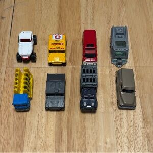 Matchbox Cars Lot of 8